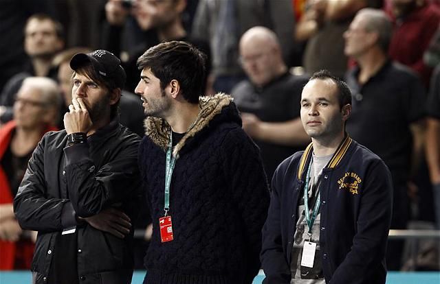 Andrés Iniesta (jobbra) már tudja, milyen érzés világbajnokságot nyerni (Fotó: Reuters)