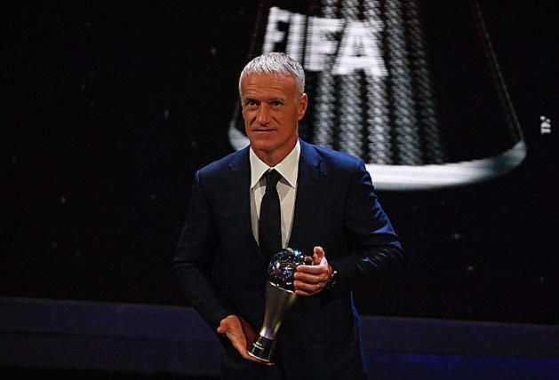 A 2018-as FIFA-gálán Deschamps kapta az év edzőjének járó díjat (Fotó:AFP)