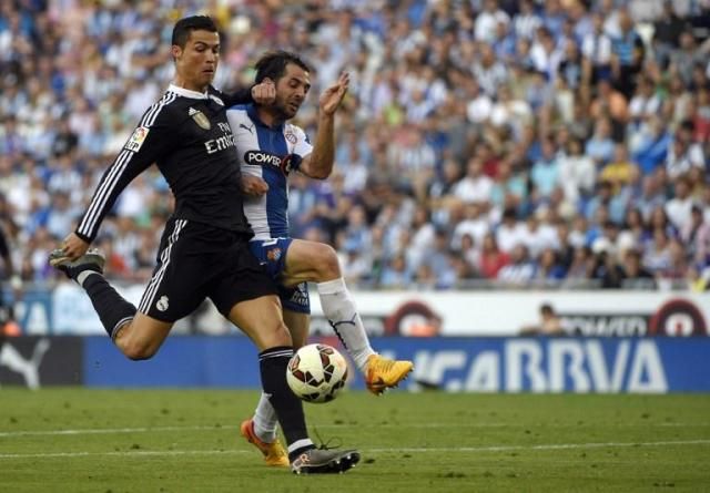 Cristiano Ronaldo célja már csak az Aranycipő lehet – ehhez három góllal került közelebb az Espanyol otthonában 
(Fotó: AFP)