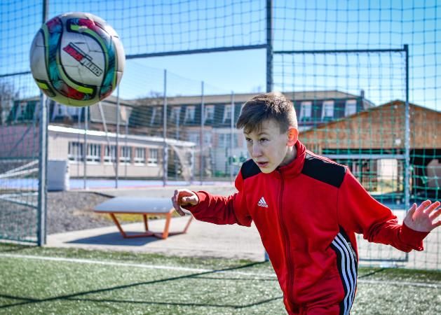 Az ukrán gyerekek gondjait a labda, az edzés űzi el (Fotó: Kovács Péter)