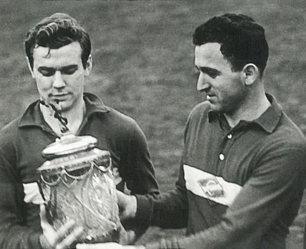 1958: Nyikita Szimonyan (jobbra) játékoskarrierje során másodszor nyerte meg a Szovjet Kupát