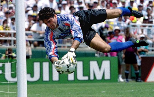 Gianluca Pagliuca 1992-ben BL-döntőben, 1994-ben vb-fináléban védhetett (Fotó: Action Images, archív)