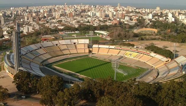 7. Centenáriumi Stadion, Montevideo (Fotó: www.footballstopten.com)