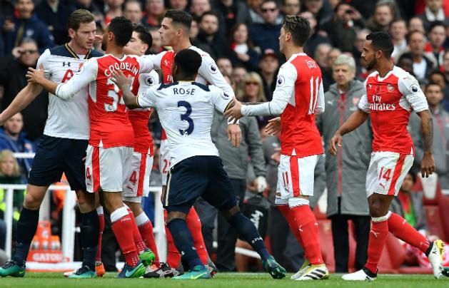 Nem bírt egymással az Arsenal és a Tottenham a londoni derbin (Fotó: AFP)