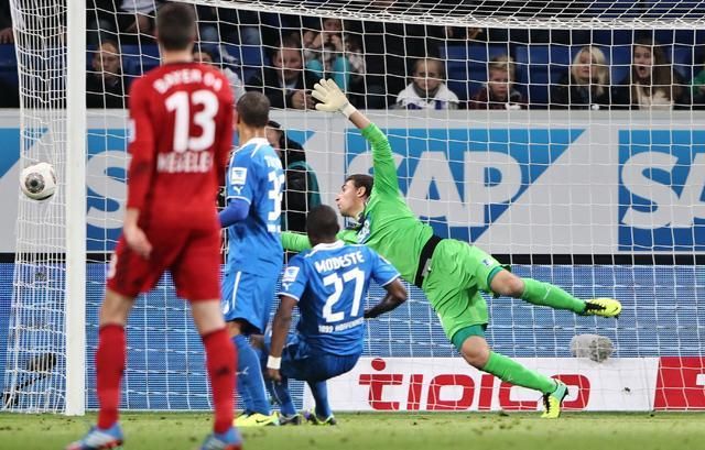 Kiessling fantomgólja a Hoffenheim–Leverkusen meccsen