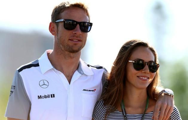 Egy évig tartott Jenson Button és Jessica Michibata házassága (Fotó: bbc.co.uk)