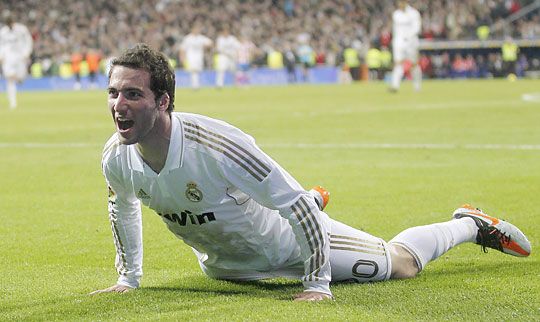 Gonzalo Higuaín gólt szerzett, büntetőt harcolt ki (Fotó: Reuters)
