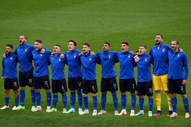 Kifütyülték az olasz himnuszt a kontinenstorna fináléja előtt, de úgy tűnik, az UEFA-nál ezt sem hallották (Fotó: AFP)