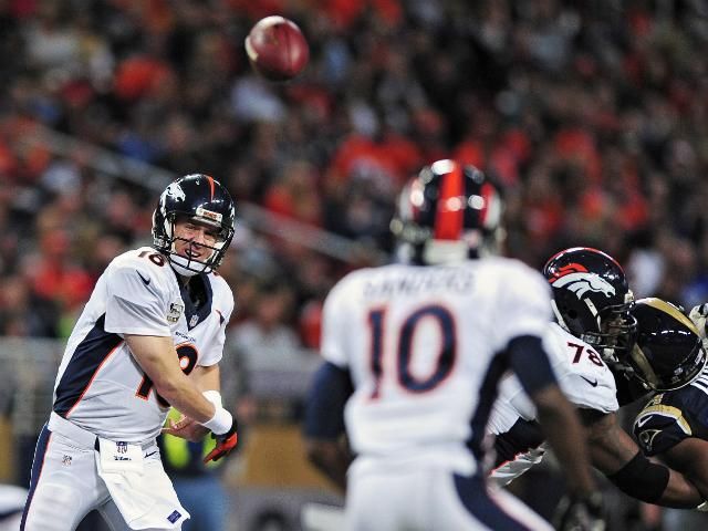Manningnek az utolsó passzok nem mentek (Fotó: Reuters)