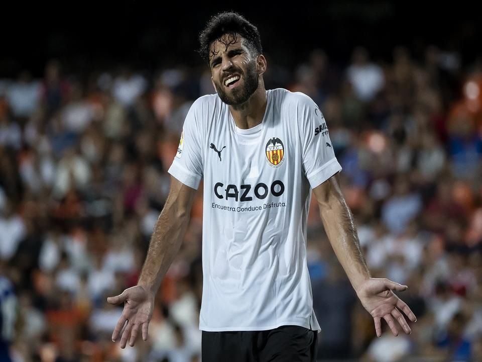 Comert hihetetlen góljával mentett pontot a Valencia (Fotó: AFP)