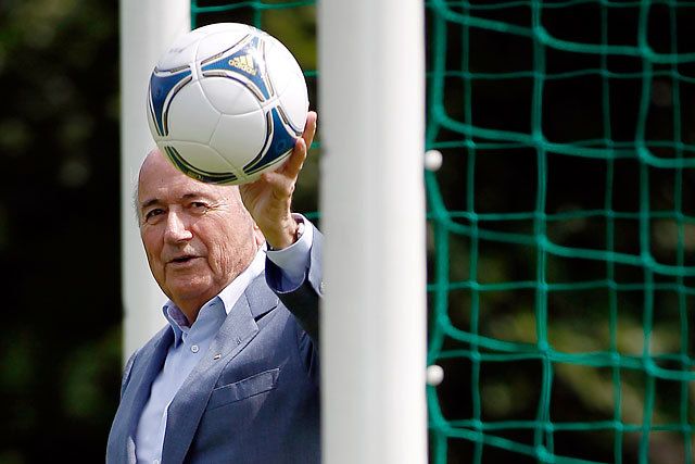Sepp Blatter nyomásgyakorlása bejött: bevezetik a gólvonal-technológiát (fotó: Action Images)