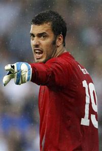 Viviano révbe ért?