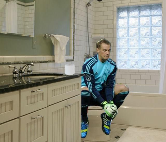 Neuer.... (Forrás: 101greatgoals)