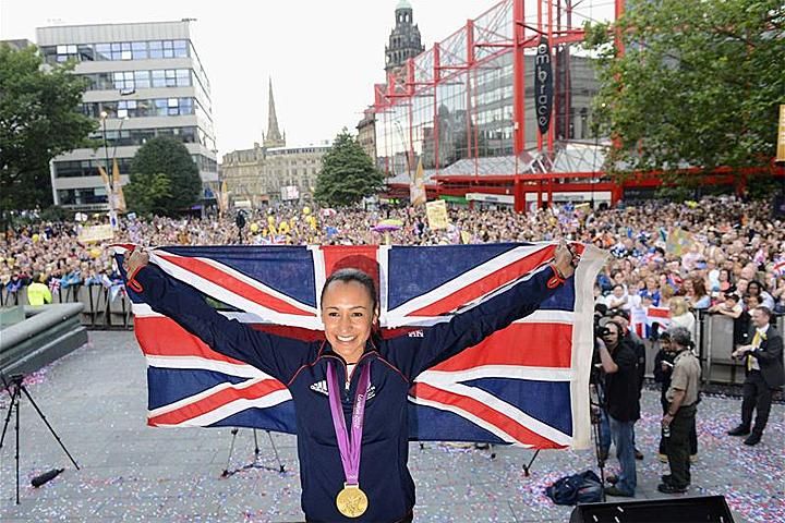 Így köszöntötte bajnokát Sheffield (Fotó: Action Images)