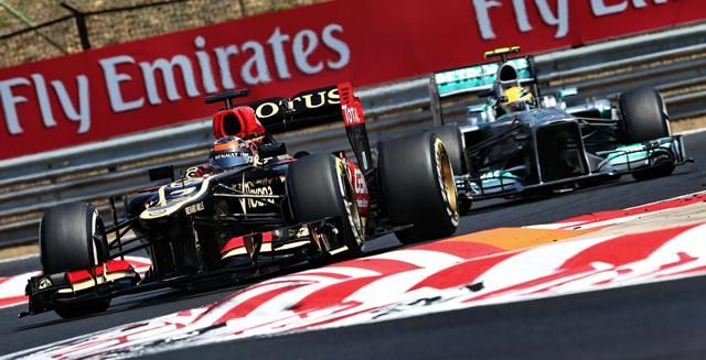 A versenyen több Lotus–Mercedes csatára is számíthatunk (Fotó: Czerkl Gábor)
