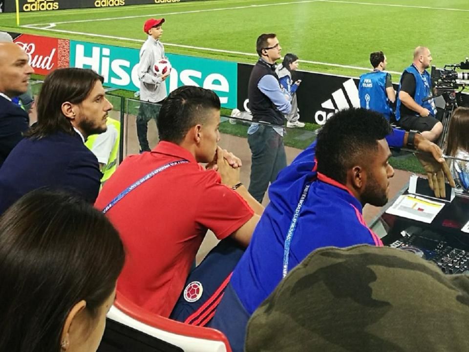 Szeli Mátyás James Rodríguez és Miguel Borja felett két sorral nézte Anglia–Kolumbia vb-nyolcaddöntőt
