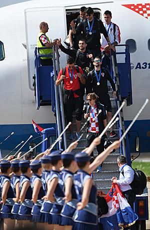 Luka Modricék hősként tértek haza, pedig botrányba 
is próbálták keverni némelyiküket (Fotó: AFP)