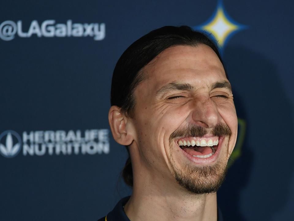 Ki nevet a végén? Zlatan Ibrahimovic? (Fotó: AFP)
