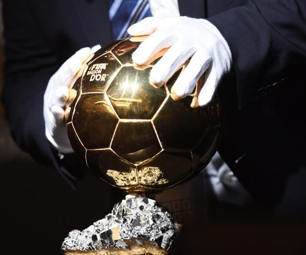 A FIFA logója lekerül az Aranylabdáról – de ki lesz a 2016-os díj nyertese? (Fotó: AFP)