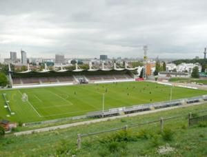 Ma ilyen a Vienna pályája: 2006-ban újították fel, 
és már csak 5500 nézőt tud befogadni (Fotó: stades.ch)