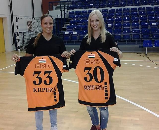 Katarina Krpezs és  Jekatyerina Kosztjukova (Fotó: ChampSport International Sport Agency)