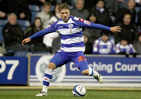 Buzsáky Ákos két gólt szerzett a Barnsley ellen (fotó: Action Images)