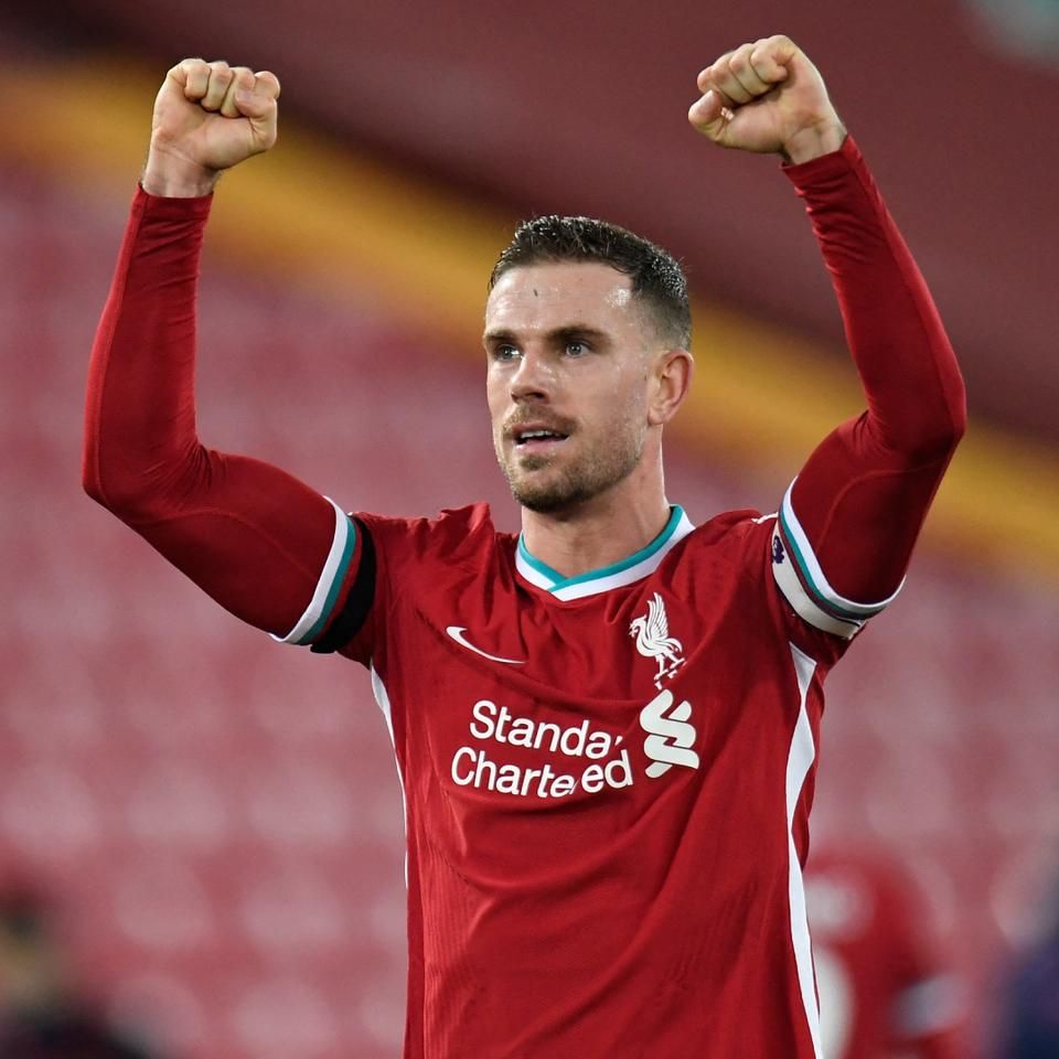 Jordan Henderson, a Liverpool kapitánya átadja social média fiókjainak vezetését (Forrás: AFP)