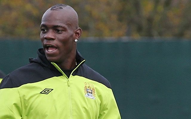 Balotelli új sérója (Fotó: mcfc.co.uk)