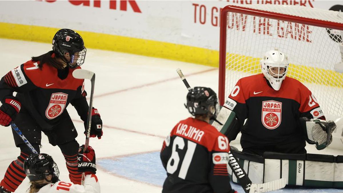 Women's Ice Hockey World Cup: Canada easily beat Japan