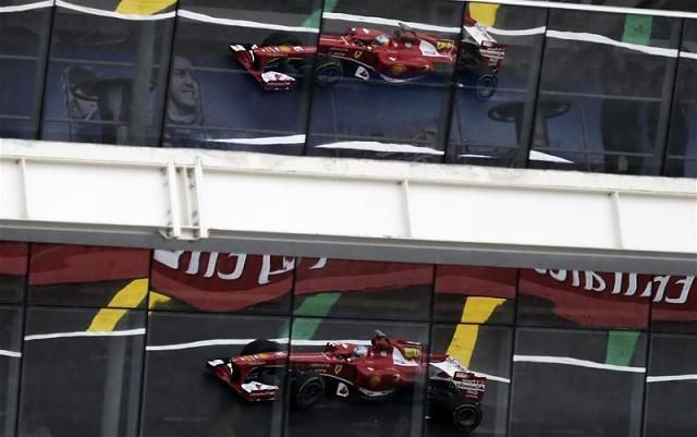 Fernando Alonso és a Ferrari szétesett az idény utolsó harmadára, de Interlagosban meglett a 3. rajthely (Fotó: Reuters)