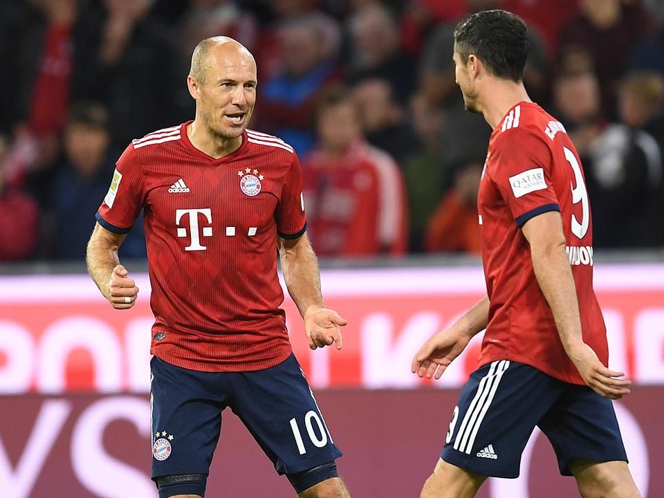 Robben és Lewandowski öröme – mindketten betaláltak (Fotó: AFP)