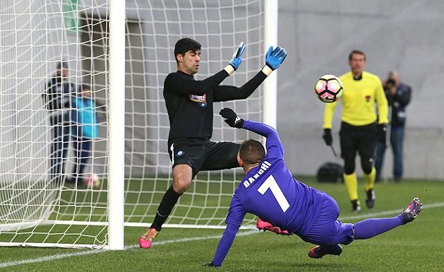 Az Újpest Enis Bardhi góljával szerzett vezetést (Fotó: Hegedüs Gábor)