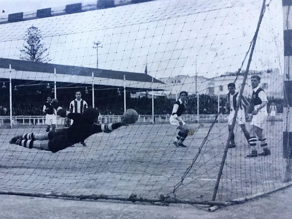 Wenzu Gabarretta híres védése ellenére a Ferencváros legyőzte a St. George-ot – és rengeteg gólt szerzett Máltán
A FOTÓRA KATTINTVA KÉPGALÉRIA NYÍLIK A FRADI MÁLTAI TÚRÁJÁRÓL!
