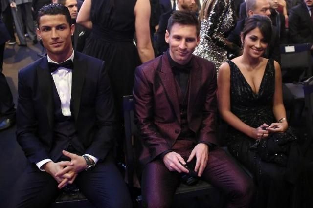 Ronald és Messi – egy ilyen egybeesést megtervezni sem lehet (Fotó: AFP)