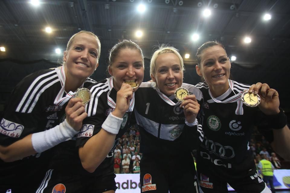 Győr's women's handball team (Photo: Hédi Tumbász)