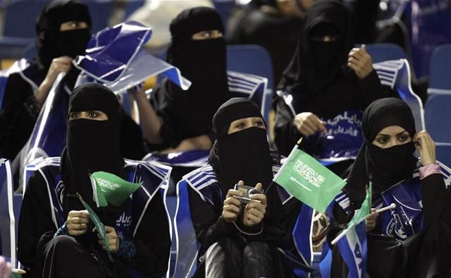 Női al-Hilal szektor (Fotó: Reuters)
