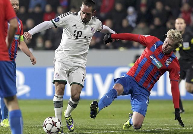 Franck Ribéry ma nem szerzett gólt, de így is továbbjutott a Bayern (Fotók: Reuters)