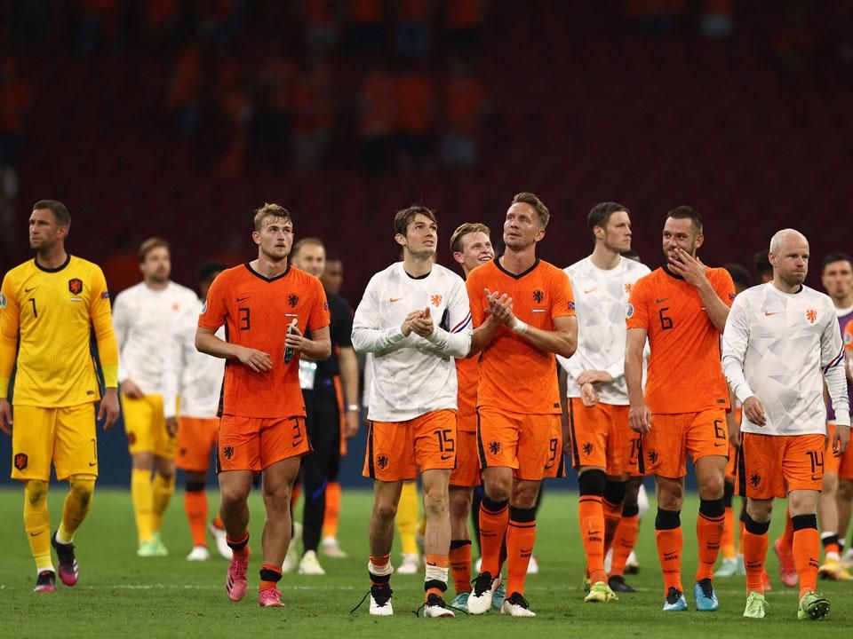 Az ukránok után az osztrákokat is legyőzte a holland válogatott (Fotó: AFP)