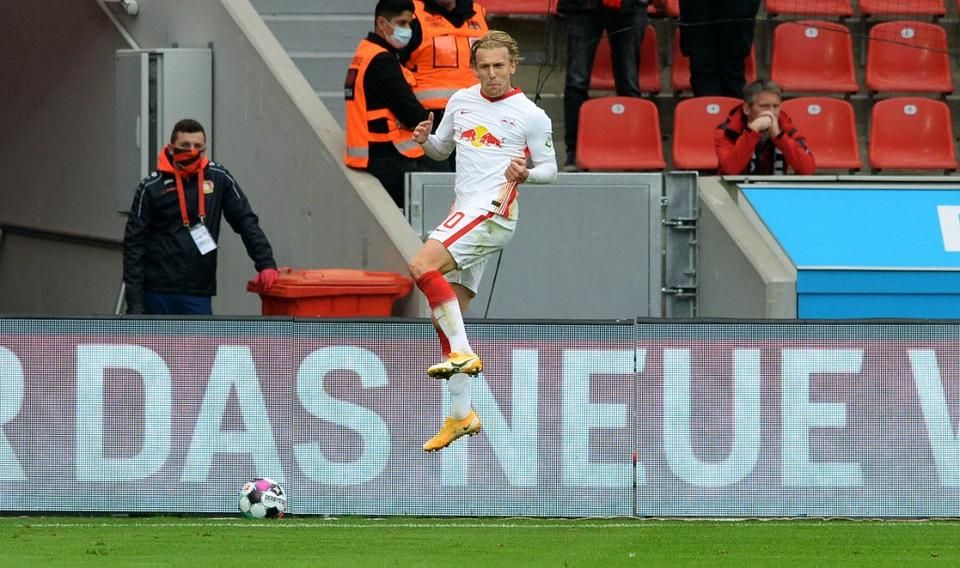 Forsberg remek gólt rúgott (Fotó: AFP)