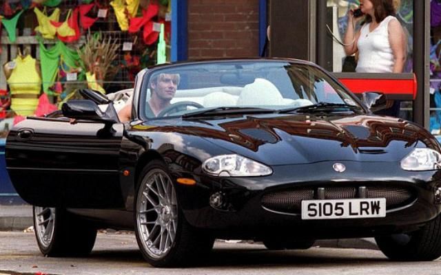 Egy kis nosztalgia: Becks régen is szerette a Jaguart (Fotó: dailymail.co.uk)