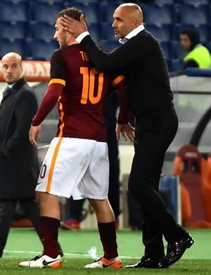 Ezúttal talán nem vesznek össze – 
Spalletti is megdicsérte Tottit (Fotó: AFP)