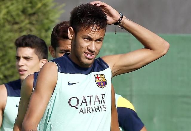 A Barcelonánál nem győzik cáfolni, hogy Neymar közel százmillió euróba került (Fotó: Reuters)