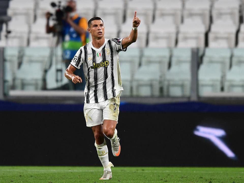 Cristiano Ronaldo két gólja ezúttal nem volt elég a továbbjutáshoz (Fotó: AFP)