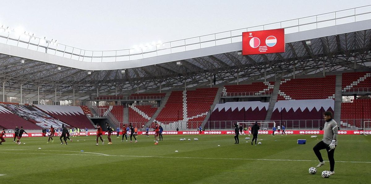 Katar válogatottja tavaly Debrecenben, a Nagyerdei Stadionban játszotta európai felkészülési mérkőzéseit (Fotó: AFP)