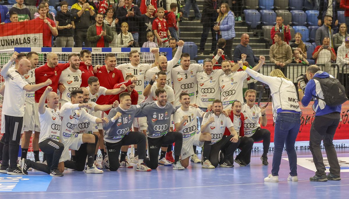 This is how the Hungarian national team celebrated their qualification for the World Championship (Photo: Attila Török)