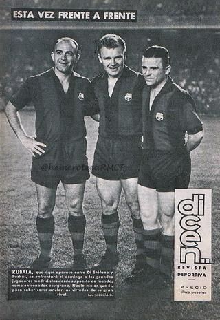 1961.  augusztus 30-án végre egy csapatban játszott a három óriás, Alfredo Di  Stéfano (balra) és Puskás Ferenc Kubala búcsúmeccsén cserélte a Real  mezét a Barcáéra