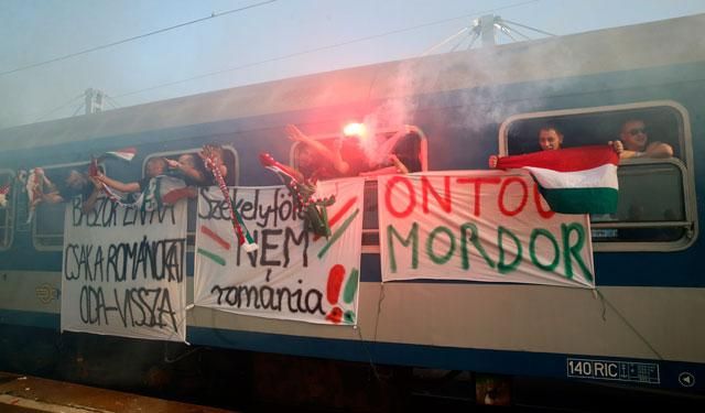 Elindult a szurkolói vonat Bukarestbe – GALÉRIÁNKAT A KÉPRE KATTINTVA TEKINTHETI MEG! (Fotó: Mirkó István)