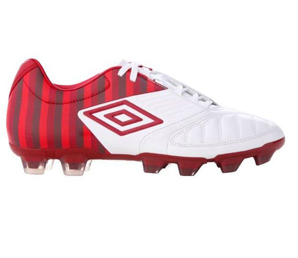 Umbro Geometra cipő (Fotó: Umbro)