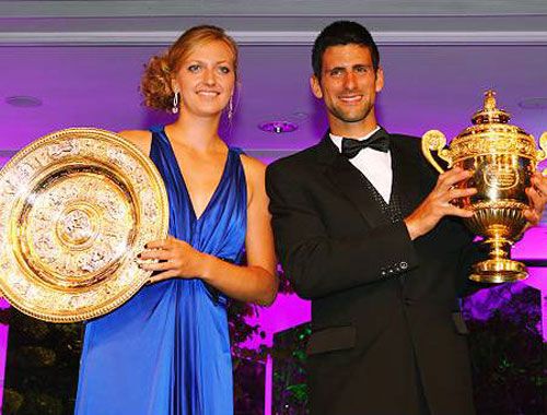 Novak Djokovics melett a döntőt követő player party (Fotó: Daily Mail)