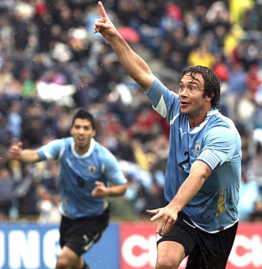 Diego Lugano két gólt szerzett Bolívia ellen